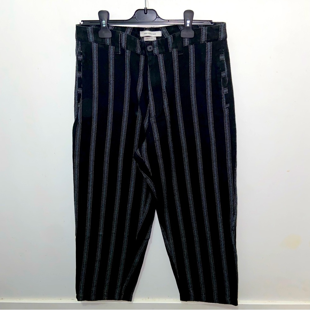 URBAN OUTFITTERS - Wide Leg Pinstripe Trousers